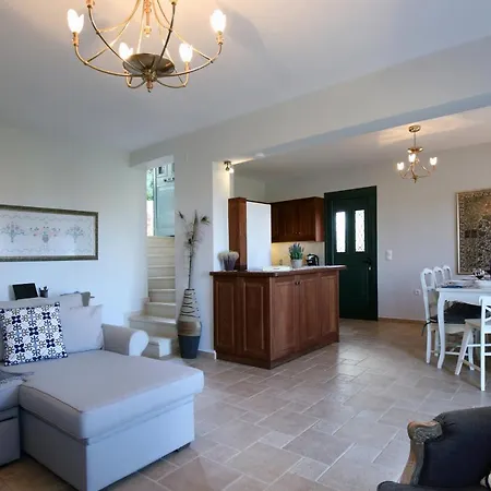 ヴィラ Alea Apolpaina