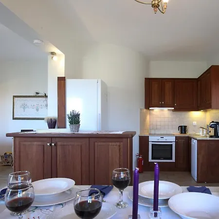 ヴィラ Alea Apolpaina