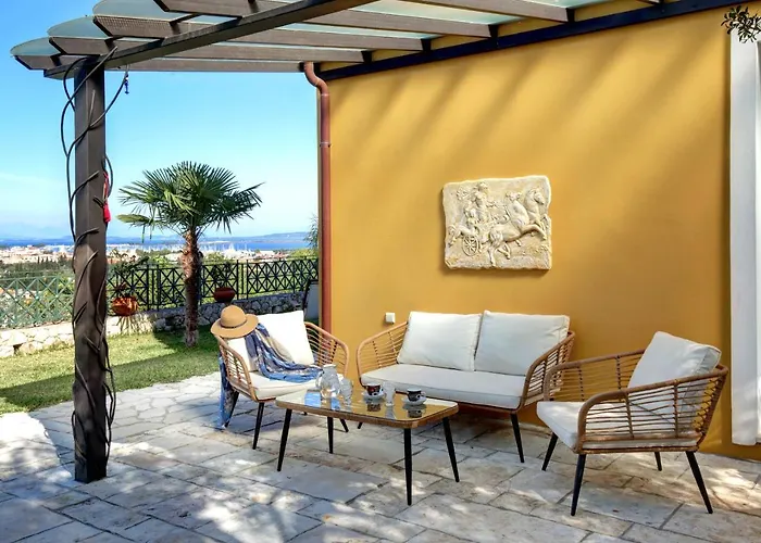 Alea Villa Apolpaina